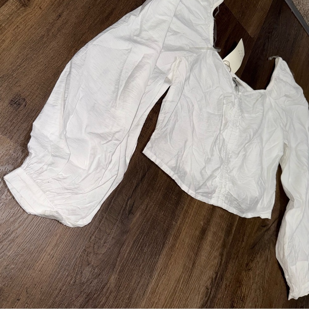 NWT Target A New Day White Cropped Blouse - Picture 3 of 8